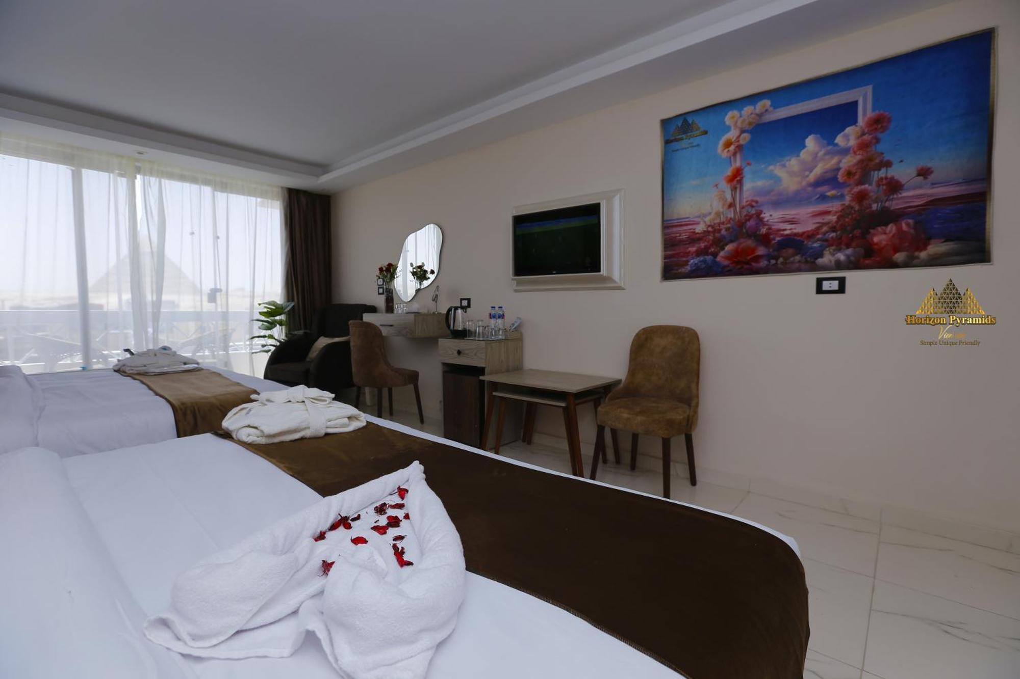 Horizon Pyramids View Inn Kafret el-Gabal エクステリア 写真